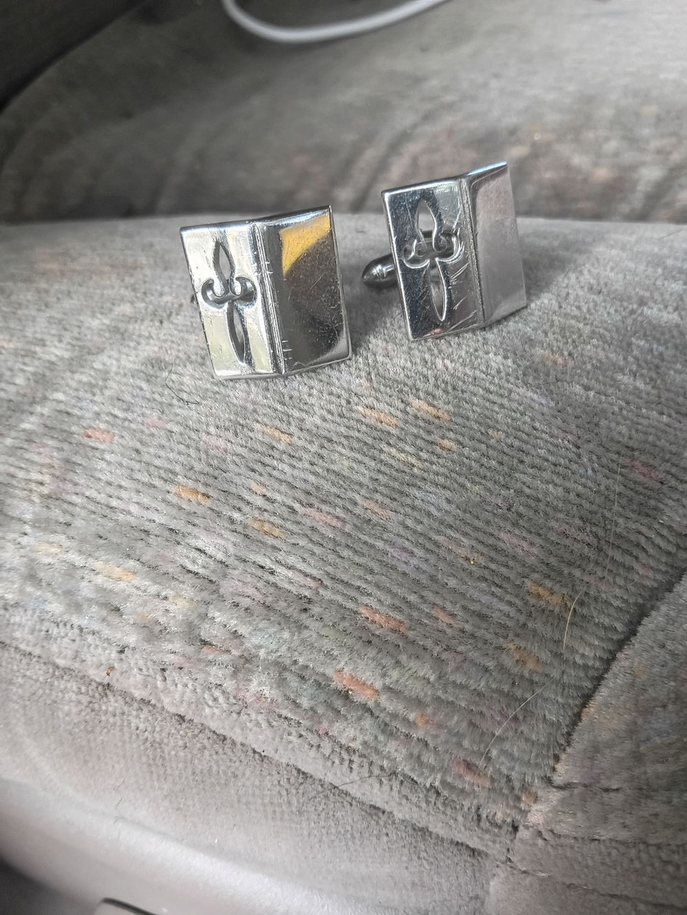 SWANK Silver Fleur-de-Lis Square Cufflinks